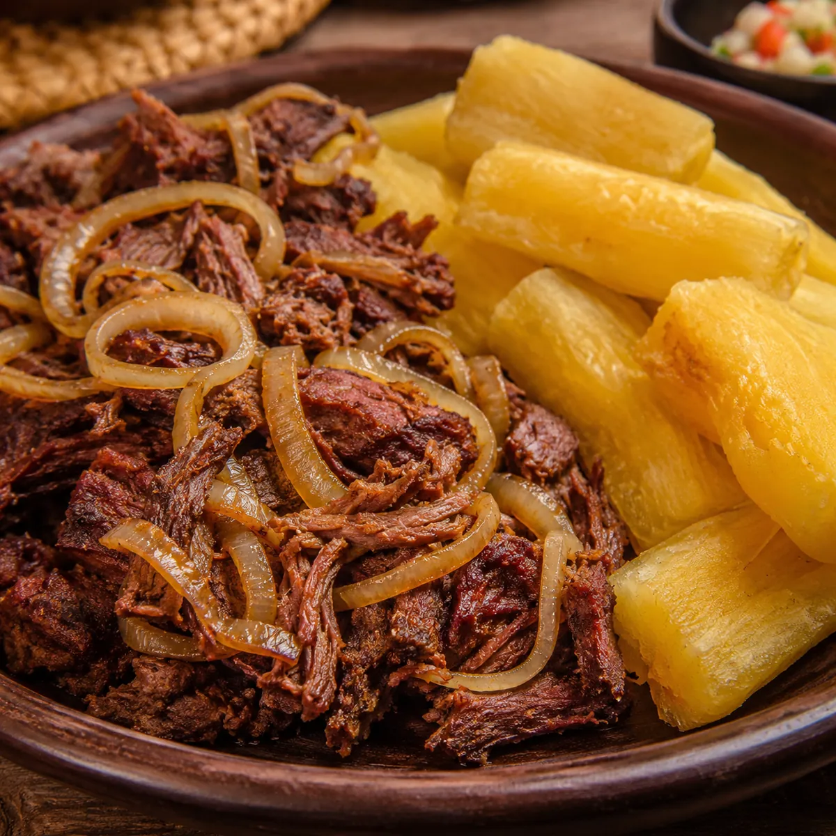 Carne de Sol com Mandioca